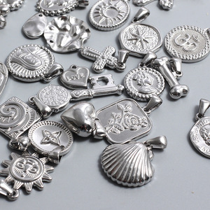 Dijes de Acero Inoxidable para Joyería DIY |   Diseños de Corazón, Estrella, Sol y Llave |   Accesorios que no se decoloran para manualidades - Product Image 2
