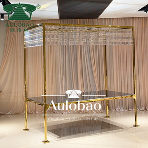 <span class=keywords><strong>Tavolo</strong></span> da sposa per sposi a forma di rettangolo superiore <span class=keywords><strong>in</strong></span> <span class=keywords><strong>vetro</strong></span> <span class=keywords><strong>bianco</strong></span> per il ricevimento di nozze - Product Image 1