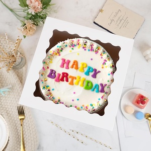 กล่องเค้กทรงลูกบาศก์ Moretoes 16 ชิ้น ขนาด 12x12x12 นิ้ว ทำจากกระดาษแข็ง ใช้แล้วทิ้ง แข็งแรง มีฝาปิดแบบมีหน้าต่าง สำหรับวันวาเลนไทน์และวันแม่ - Product Image 6