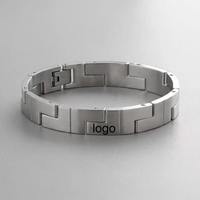 Nueva Pulsera Unisex de Acero Inoxidable Chapada en Oro - Logotipo Grabado con Diseño de Patrón Geométrico - Hipoalergénica, No se Desvanece, Ideal para Regalo
