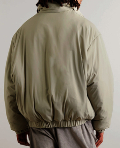 Blouson matelassé demi-zip personnalisé OEM pour homme, col montant, coupe oversize, style streetwear, printemps, écologique, imperméable, vente en gros, extérieur - Product Image 3