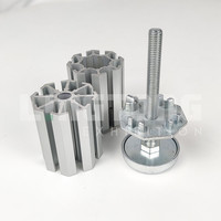 Pieds de nivellement carrés pour profilés d'exposition de 40/60/80 mm, faciles à installer et à transporter