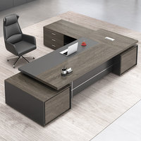 Ensemble de bureau et chaise exécutifs modernes et minimalistes en chêne élégant pour une personne, idéal pour le bureau, l'appartement ou la maison