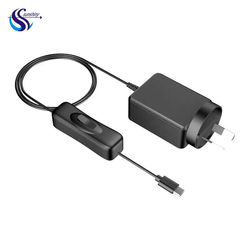 100-240V 50-60Hz Micro-USB Typ C Himbeer-Pi 3 4b 5V 3a 4a 3000mA Netzteil Ein-und Ausschalten des Wechselstrom-Netzteils