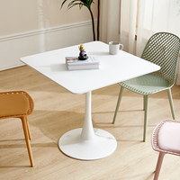 Table à manger carrée blanche décontractée moderne pour la maison petit appartement Tables basses de magasin de thé au lait ensemble de meubles de chaise