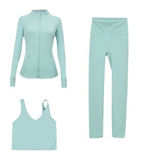 Individuelles Logo Damen-Sportbekleidungsset 3-teilig Langärmliger Stehkragen-Sportjacke Hochgeschnittene Yoga-Leggings Yoga-Sets - Product Image 4