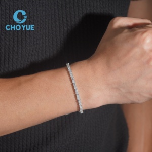 Exclusiva y Elegante Pulsera de Tenis con Diamantes de Moissanita VVS1 y Plata de Ley 925, Diseño de Racimo, Regalo para Mujer - Product Image 5