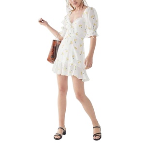 Robe Courte Femme Nouvelle Collection Été à Col Cœur, Manches Bouffantes et Imprimé Cerises Jaune – Grande Vente - Product Image 1