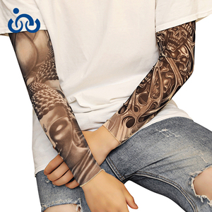 Venta al por mayor manga de tatuaje para ciclismo de verano y conducción adecuado para hombres y mujeres proporciona protección solar - Product Image 5