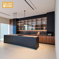 Cuisine modulaire de luxe moderne BALOM, style bois, avec îlot central en verre LED, sur mesure pour toute la maison, inspirée de Dubaï et d'Arabie Saoudite