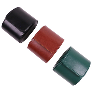 Sang Trọng Màu Đen Nâu Màu Xanh Lá Cây PU Da Đồng Hồ Duy Nhất Bao Bì Nhung Mềm Gối Với Nút Khóa Biểu Tượng Tùy Chỉnh Bán Buôn Cuộn Túi - Product Image 3