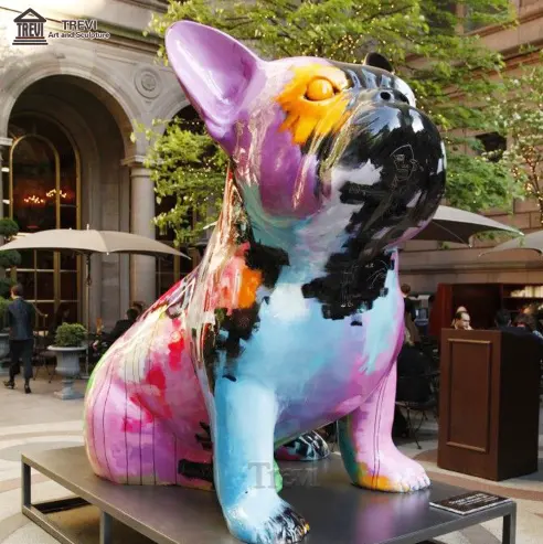 Moderne Garten dekoration Riesige farbige Zeichnung Fiberglas harz Große französische Bulldoggen skulptur zum Verkauf