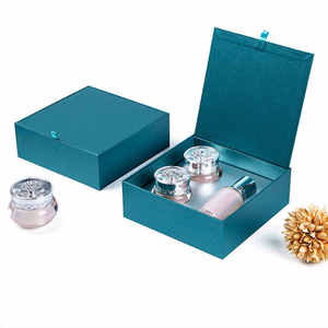 Caja de regalo de papel de cartón de primera calidad grande al por mayor de lujo negro con logotipo personalizado estampado de lámina dorada para extensiones de cabello de peluca - Product Image 3