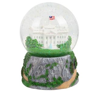 كرة مياه كروية من الثلج من الراتنج عالي الجودة مخصصة كهدية للمناظر الطبيعية السياحية - Product Image 1