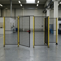 Barrière périmétrique professionnelle industrielle robuste galvanisée testée aux impacts, clôture de sécurité pour robots