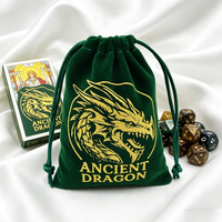 Sac en velours rouge personnalisé avec cordon de serrage pour dés, cartes de tarot, bijoux, emballage de jeux de dés DND, sacs cadeaux