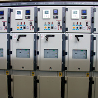 Équipement de distribution d'énergie métallique encastré de haute qualité personnalisé, série KYN92A-12, indice de protection IP4X, tension 42kV/65kV pour l'alimentation électrique