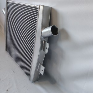 Voor <span class=keywords><strong>Komatsu</strong></span> Graafmachine <span class=keywords><strong>PC450</strong></span>-<span class=keywords><strong>8</strong></span> PC450LC-<span class=keywords><strong>8</strong></span> PC400LC-<span class=keywords><strong>8</strong></span> PC400-<span class=keywords><strong>8</strong></span> Bouwmachines Onderdelen 6251-61-5110 Intercooler Lading Lucht - Product Image 6