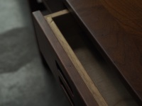Bureau de direction moderne de luxe avec tiroirs, table d'écriture contemporaine, mobilier de poste de travail en bois