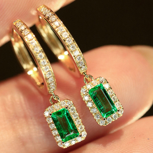 อาซูโอ 18K เครื่องประดับทองคำแท้สีเหลืองมรกตธรรมชาติเพชรแท้ต่างหูแบบคลาสสิกของขวัญสำหรับสุภาพสตรีสวมใส่ทุกวันวันเกิด - Product Image 4