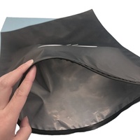 Sac à fermeture éclair en plastique PE plaqué aluminium composite imprimé sur mesure Pochette d'emballage de vêtement étanche à l'humidité et à la poussière noire mate