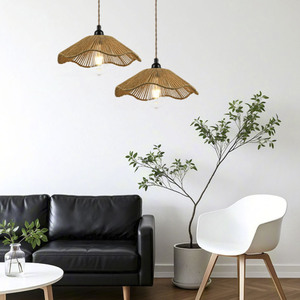 Abat-jour suspendu rétro en paille jaune et noir, écologique, pour usage intérieur dans les salons de thé, les bureaux et les maisons d'hôtes - Product Image 3