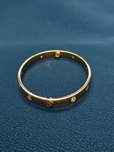 Brazalete de Lujo Chapado en Oro de 14K con Diamantes Cultivados en Laboratorio de Corte Brillante, Hecho a Mano, Moderno, Regalo de Boda o Compromiso para Mujer, Certificado IGI - Product Image 4