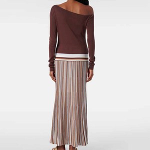 <span class=keywords><strong>Robe</strong></span> à manches longues à épaules dénudées de haute qualité <span class=keywords><strong>Robe</strong></span> de soirée élégante <span class=keywords><strong>Robe</strong></span> longue plissée à rayures - Product Image 2