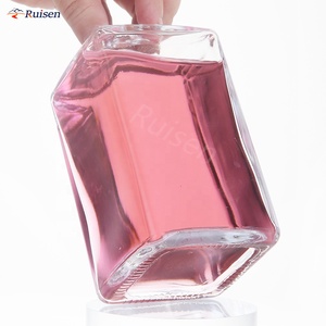 Botella <span class=keywords><strong>de</strong></span> Vidrio Cuadrada Pequeña <span class=keywords><strong>de</strong></span> Cuello Corto para Whisky y <span class=keywords><strong>Vodka</strong></span>, Diseño Nuevo, Envase <span class=keywords><strong>de</strong></span> Vidrio <span class=keywords><strong>de</strong></span> Alta Gama para Brandy y <span class=keywords><strong>Vodka</strong></span>, Botella Vacía Transparente - Product Image 2