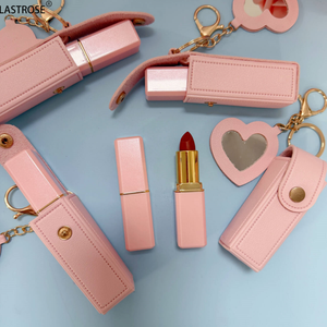 Lápiz Labial Mate Vegano de Lujo de Marca Privada al por Mayor, Libre de Crueldad Animal, de Alta Pigmentación, Lápiz Labial Magnético Brillante con Bolsa - Product Image 3