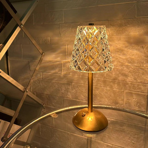 Pha Lê sạc không dây LED bảng đèn nhà hàng pin không dây Châu Âu Bắc Âu bàn ánh sáng cảm ứng điều khiển trang trí nội thất - Product Image 3