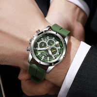 5Pcs/Set Jam Tangan Quartz Pria Hijau Modis dengan Gelang Set Jam Tangan Pria Mewah Hadiah Reloj De Lujo Para Hombre