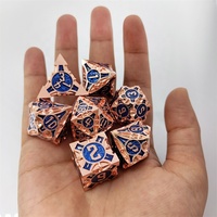 Jeu de dés simple, dés polyédriques personnalisés gravés en métal, ensemble de dés DND pour jeux de rôle, jeux de société DND, cadeau