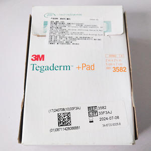 Pansement adhésif 3M Tegaderm Pad Film 2 x 2 3/4 pouces avec coussinet non adhésif pour soins des plaies - Product Image 5