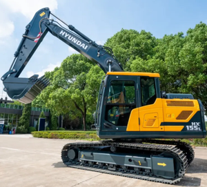 Excavadora Hidráulica Mediana HX155L para Movimiento de Tierras en Ingeniería Municipal - Product Image 4