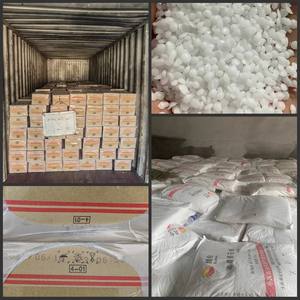 Chinois KUNLUN vente en gros en vrac 56-58 56 58 matériau <span class=keywords><strong>de</strong></span> <span class=keywords><strong>changement</strong></span> <span class=keywords><strong>de</strong></span> <span class=keywords><strong>phase</strong></span> <span class=keywords><strong>de</strong></span> bougie semi-raffinée cire <span class=keywords><strong>de</strong></span> <span class=keywords><strong>paraffine</strong></span> par kg prix bon marché - Product Image 6