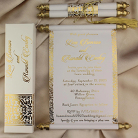 Cartes d'invitation de mariage enroulées en papier, style royal, avec estampage à chaud doré, boîte unique et pompon, faible MOQ, conception gratuite