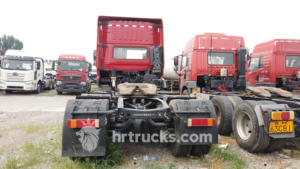 Tête de tracteur Dongfeng 6x4 Camion robuste Moteur 6x4 fiable pour le <span class=keywords><strong>transport</strong></span> <span class=keywords><strong>longue</strong></span> <span class=keywords><strong>distance</strong></span> - Product Image 5