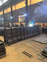 Coffrage modulaire pour parapet de pont, moule pour barrière de sécurité routière, coffrage pour capot de poteau de sécurité