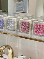 Boîte à roses éternelles en forme de flacon de parfum en acrylique, roses naturelles préservées faites à la main, fleurs durables, sac à main de luxe