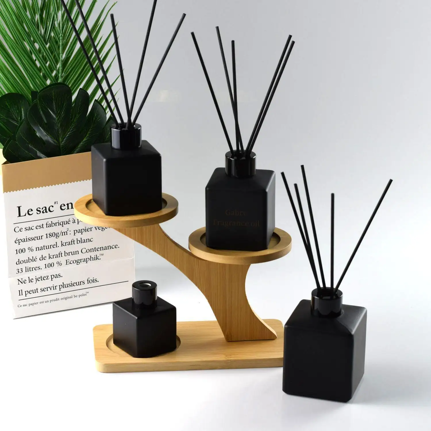 Home Decoration 100 ml 150 ml 200 ml Gold Square Aromatherapy Diffusers Glass Bottle Black Fragrance Reed Diffuser Bottle
