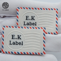 Logo Taille Textile Cou Tissé Vêtements Étiquette Durable Tissé Étiquette Marque Personnalisée Cachemire Coton Vêtement Étiquettes Coupe Droite