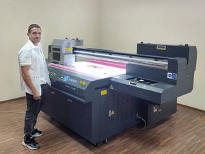<span class=keywords><strong>SPRINTER</strong></span> DPP-1316E UV-Drucker Flachbett 1,3*1,6m für PVC-Schaumplatten Digitaler Inkjet UV-Flachbettdrucker - Product Image 6
