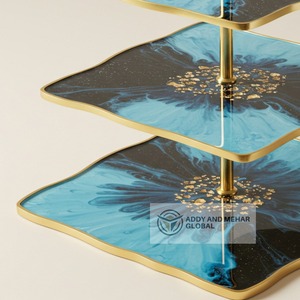 Soporte de exhibición de 3 niveles de resina de proveedor indio para regalo o decoración del hogar y servicio de postres disponible para cantidad a granel - Product Image 4