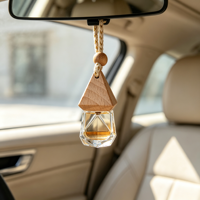 Flacon de parfum pour voiture en verre de 8 ml, diffuseur d'air suspendu, conteneur de parfum vide, couvercle en bois, logo personnalisé, flacon d'arôme pour voiture