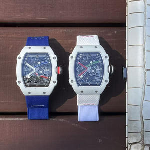 Reloj de Fibra de Carbono de Lujo 2026, Ultrafino (7.8mm), Ultraligero (35g), Movimiento Mecánico Automático Deportivo, Cristal de Zafiro - Product Image 1