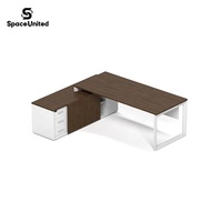 Combinaciones de Escritorios y Almacenamiento Modernos para Oficina SpaceUnited, Escritorios Ejecutivos con Estructuras de Acero y Muebles Metálicos para Oficina
