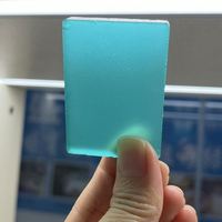 Pierre brute de garnet d'yttrium-aluminium (YAG) de laboratoire, vert émeraude, jaune néon, Paraiba, pour facettage