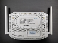 HG6821M peralatan serat optik Xpon, ONU FTTH rumah NT 2.4G/5G nirkabel 4GE + 2USB + 1pot + WIFI Gpon Onu dengan 2 antena HG6821M