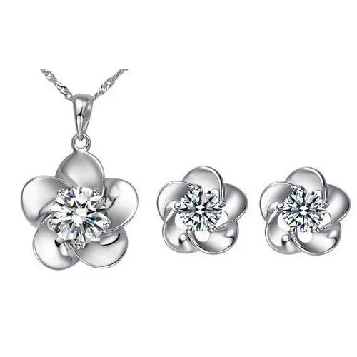 Custom Fashion Jewelry Titanium Rhodium Plated Flower Crystal Alloy Earring Necklace Jewelry Sets For Women